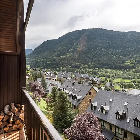 Montpius By Totiaran Apartment Salardu